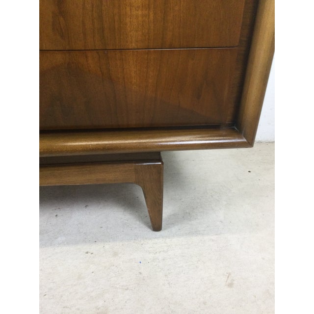 Mid Century Modern Lowboy Dresser With Unique Diamond Front by United Furniture For Sale - Image 15 of 17