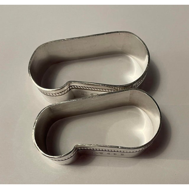 Art Deco Pair of Art Deco French Moi & Toi Silverplate Napkin Rings For Sale - Image 3 of 4