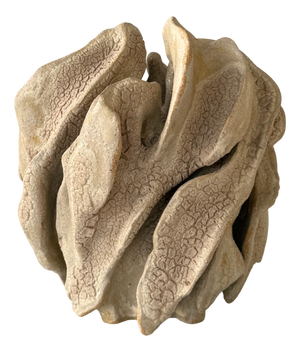 Geoma Kurinuki 7 Sculpture in Clay by Pellizco Ceramica