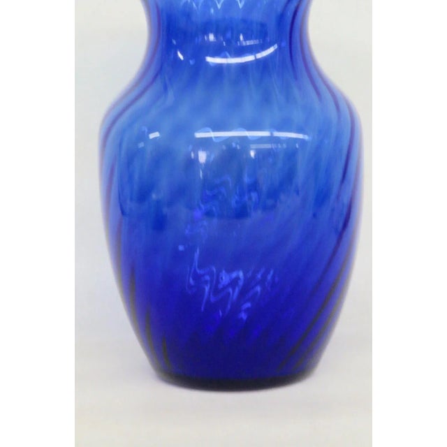 Indiana Glass Style Cobalt Blue Optic Swirl Hand Blown Vase For Sale In Miami - Image 6 of 12