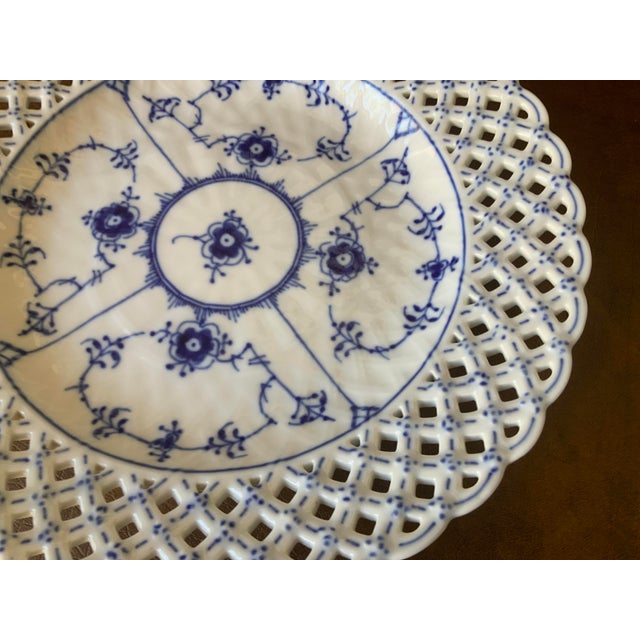Traditional 1970s Royal Copenhagen Blue Fluted Full Lace Plate 1098 For Sale - Image 3 of 8