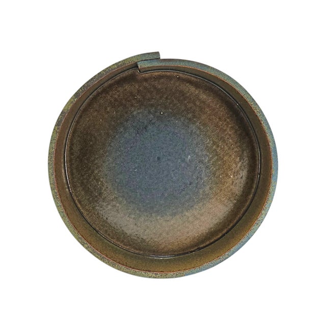 Green Late 20th Century Japanese Stoneware Ikebana Suiban With Variegated Glaze For Sale - Image 8 of 13