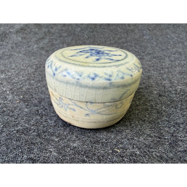 Antique White Late 15th 16th Century Porcelain Shipwreck Jar Box For Sale - Image 8 of 16