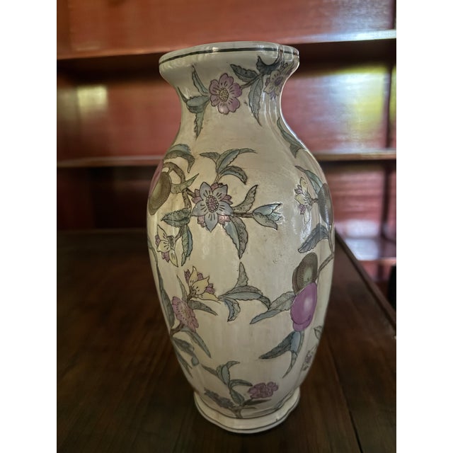1980s Chinoiserrie Ceramic Stamped Flower Vase For Sale - Image 4 of 8
