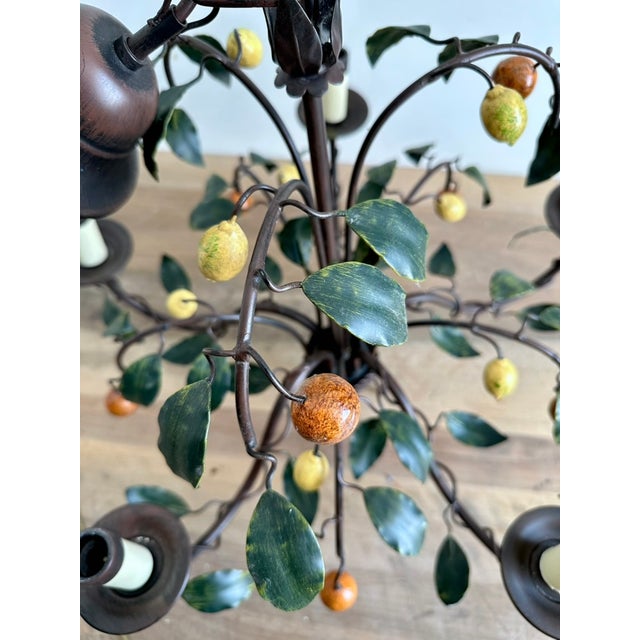French Tole 5-Light Chandelier with Lemons and Tangerines by J. P. Ryckaert, 1985-1995 For Sale - Image 12 of 15