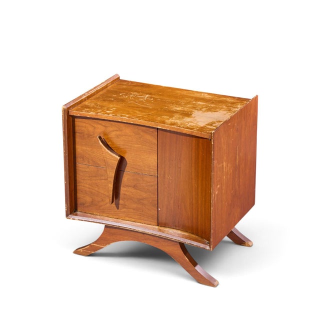 Vladimir Kagan Style Mid Century Sculptural Walnut Nightstands - Pair For Sale - Image 11 of 11