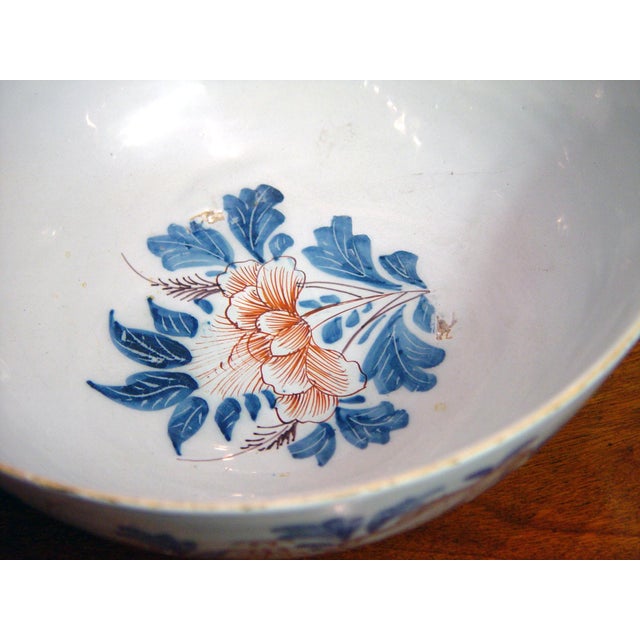 Bristol Delftware Polychrome Punch Bowl With Chinoiserie Garden, Circa 1760 For Sale - Image 4 of 6