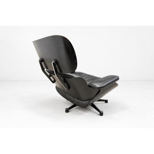 Set of Lounge Chair with Ottoman by Charles Eames for Vitra For Sale - Image 6 of 11