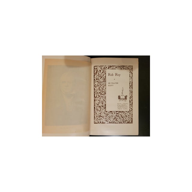 Traditional Vintage Set of Four Sir Walter Scott Green & Gold Clothbound Novels (h.m. Caldwell Company) For Sale - Image 3 of 8