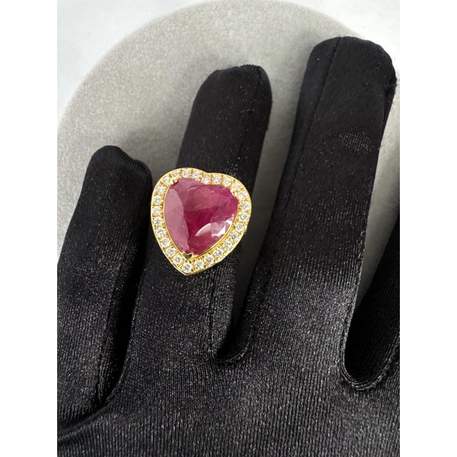 Red 11.57 CTW Diamond & Heart-Shaped Ruby Halo Ring 18k Yellow Gold, Size 6 For Sale - Image 8 of 8