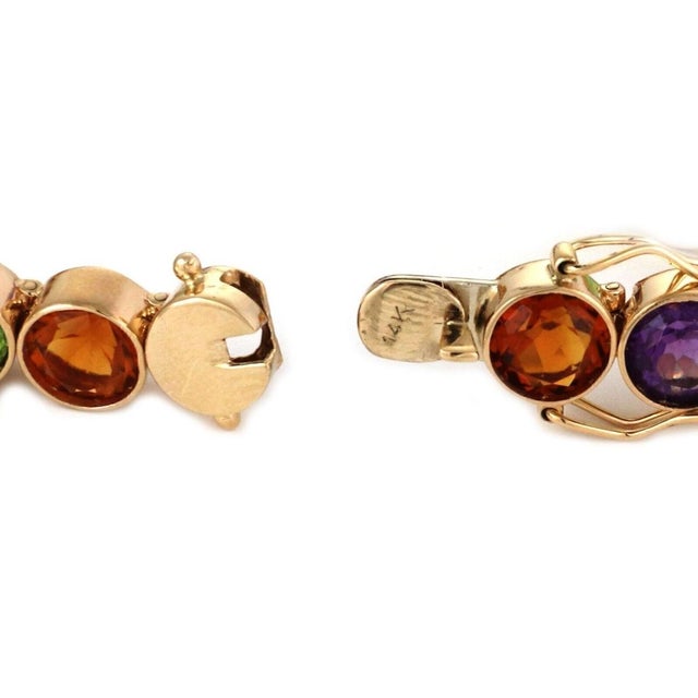 Metal Mid 20th Century Multi-Color Bezel Set Round Gems 14k Yellow Gold Link Bracelet For Sale - Image 7 of 7