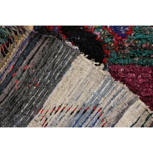 1950s 1950s Vintage Berber Moroccan Rug in Multicolour Geometric Pattern For Sale - Image 5 of 6
