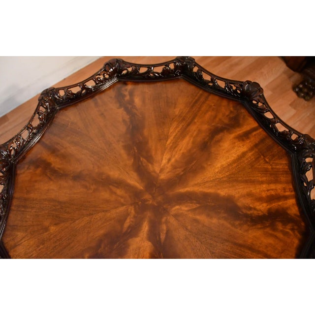 1930s English Chippendale Mahogany Side Accent Table / End Table For Sale - Image 4 of 12