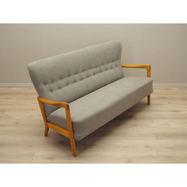 Vintage Danish Beech Sofa by Soren Hansen for Fritz Hansen, 1960s For Sale - Image 6 of 15