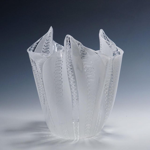 1950s Large Fazzoletto Zanfirico Vase by Fulvio Bianconi for Venini, Venice Murano For Sale - Image 5 of 9