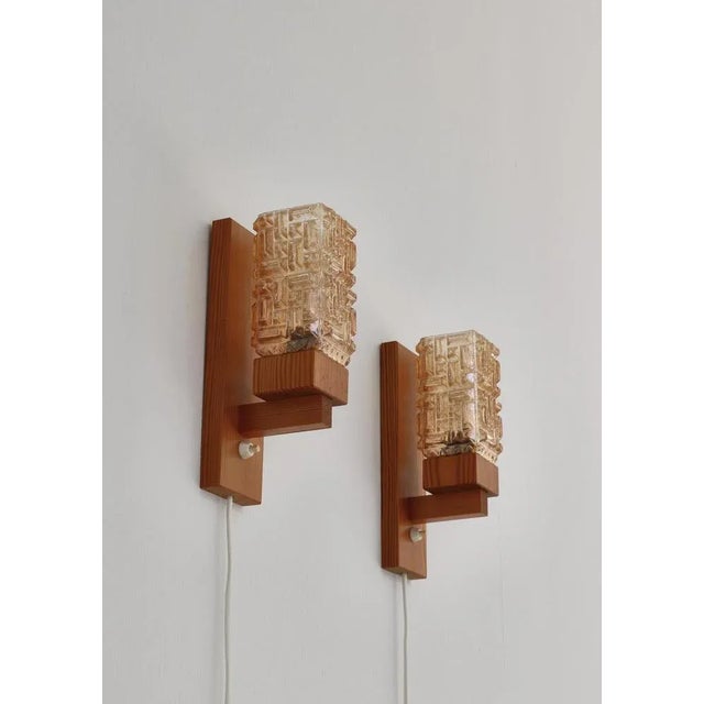 Vitrika Wall Lamps in Pinewood & Amber Glass, Denmark, 1970s, Set of 2 For Sale - Image 3 of 13