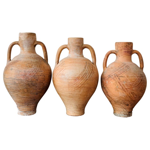19th Century Set of Three Picher "Cantaro" from Calanda, Spain, Terracotta Vase For Sale - Image 15 of 18