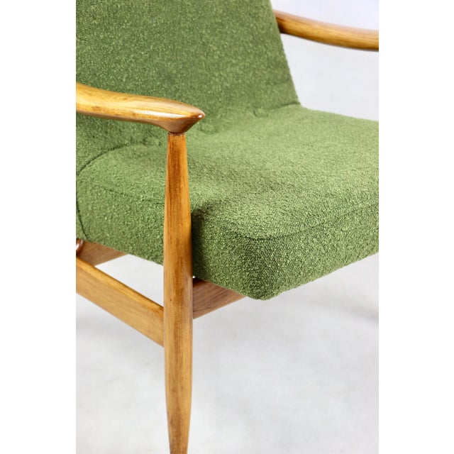 Vintage GFM 300-202 Armchair in Green Bouclé by J. Kedziorek, 1970s For Sale - Image 10 of 12