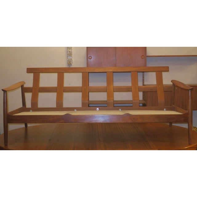 Arne Vodder FD 164 Three-Seater Teak Sofa by Arne Vodder for France and Sohn, Denmark, 1960s For Sale - Image 4 of 9