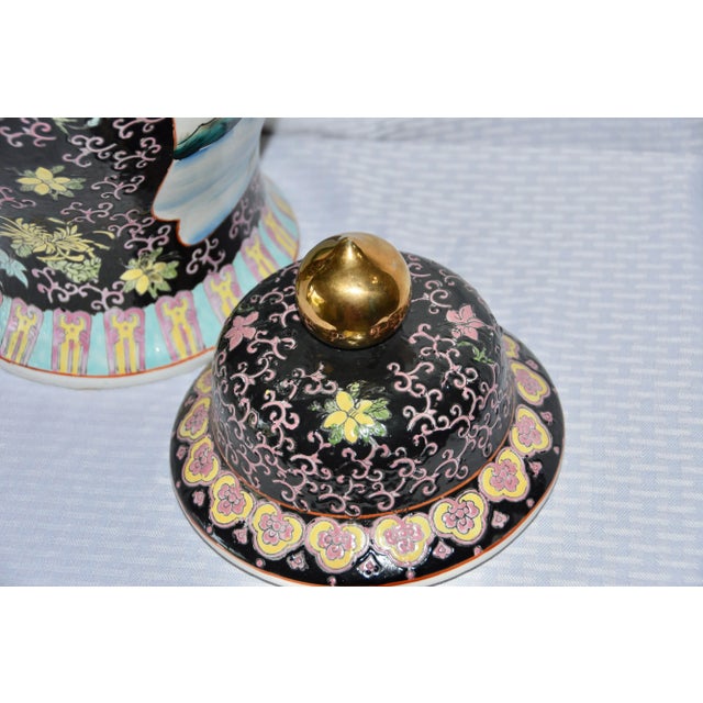 1950s Japanese Decor Royal Satsuma Hand Painted Ginger Temple Jar Vase For Sale - Image 10 of 10