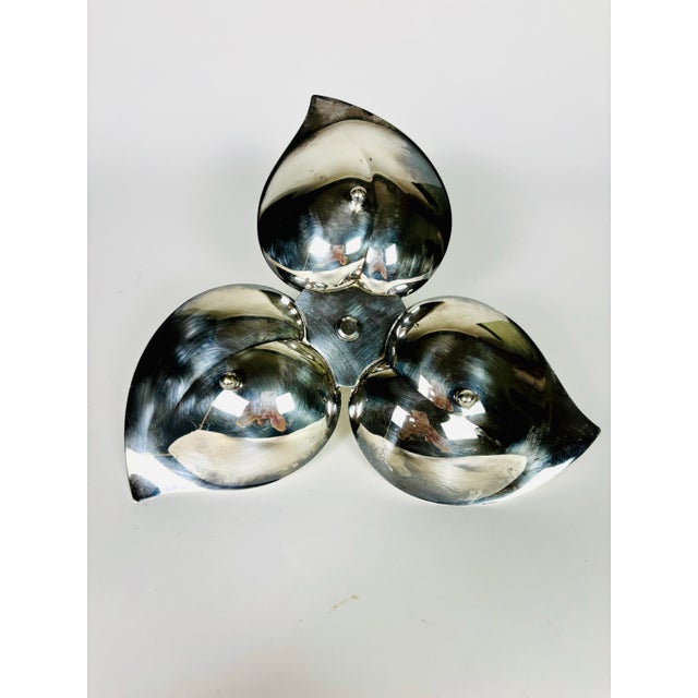 Metal Early 20th Century F. B. Rogers Silver Co. Silver-Plated Three-Leaf Candy Dish / Nut Server For Sale - Image 7 of 12