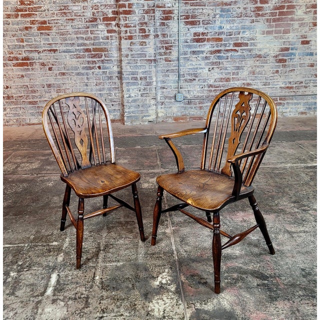 19th Century Antique English Windsor Chairs - Set of 8 For Sale - Image 4 of 11