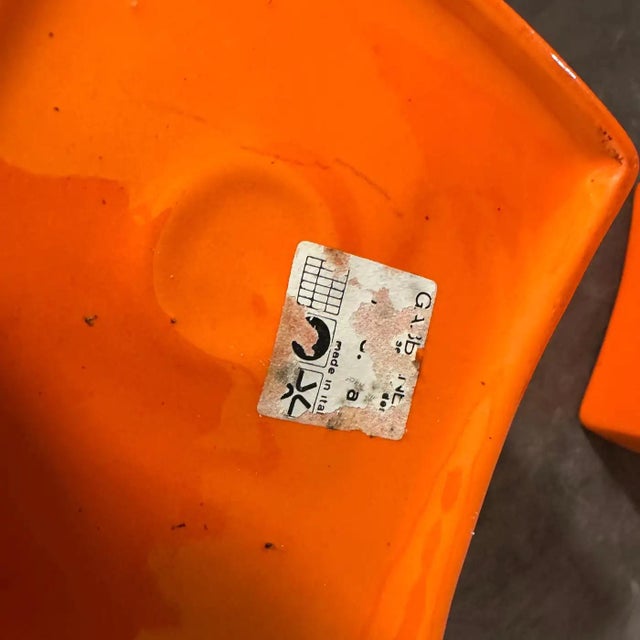 Modern C. 1970 Two Modern Orange Ceramic Vases by Franco Bettonica for Gabbianelli For Sale - Image 3 of 10