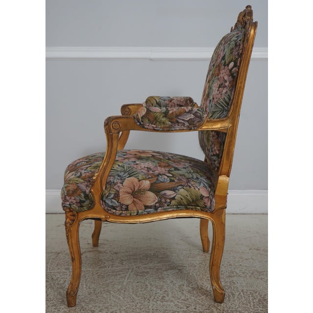 French Pair of Louis XV Giltwood Fauteuils Armchairs For Sale - Image 3 of 18