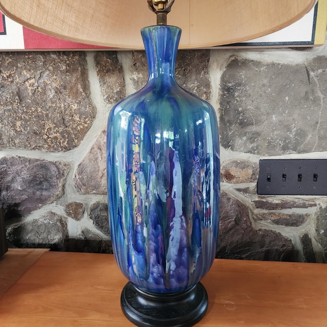 1960s Mid-Century Modern High Gloss Drip Blue Glaze Oversized Tall Table Lamp For Sale - Image 4 of 6