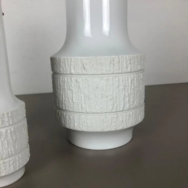 Op Art Porcelain Vases by Richard Scharrer for Thomas, Germany, 1970s, Set of 3 For Sale - Image 13 of 16