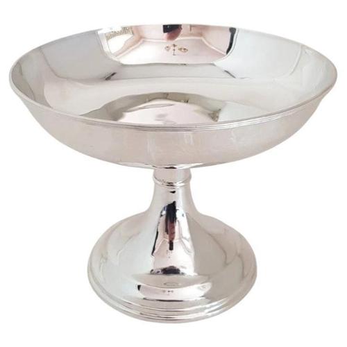 George VI Sterling Silver Tazza or Fruit Bowl, Sheffield, 1940 For Sale - Image 14 of 14