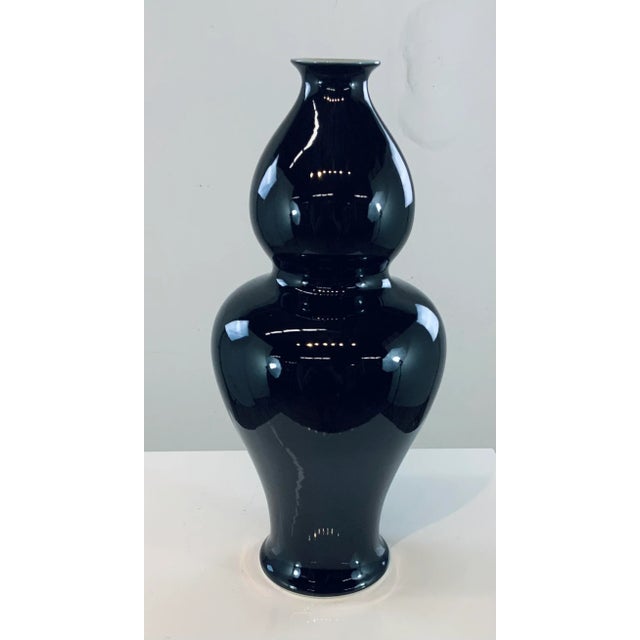 2020s Modern Fine Chinese Black Glaze Porcelain Vase For Sale - Image 5 of 5