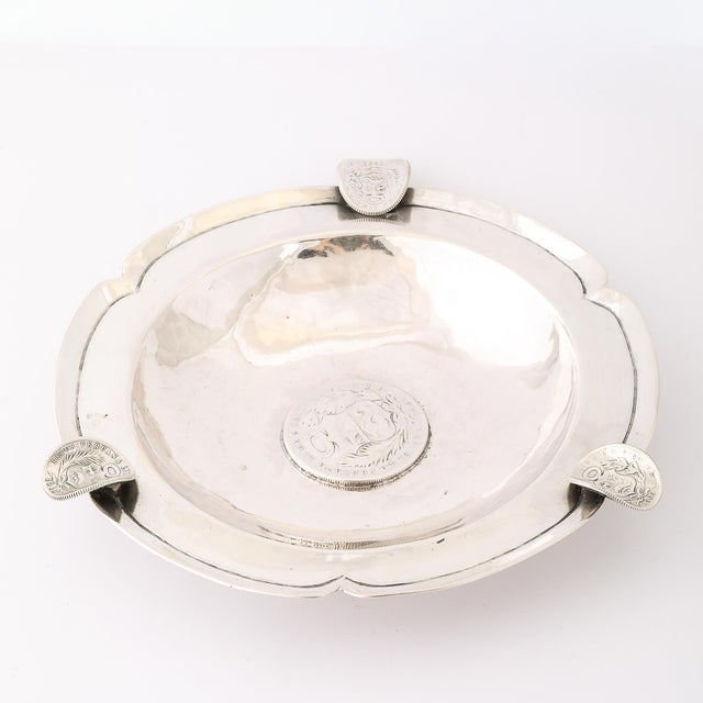 Early 20th Century Art Deco Heavy Hand-Hammered .900 Sterling Silver Ashtray With Sculptural Coins For Sale - Image 5 of 12