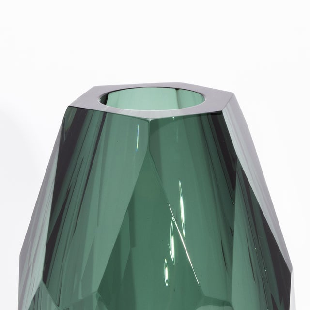 Hand-Blown Murano Modern Tall Faceted Vase in Eucalyptus Green Large For Sale In Los Angeles - Image 6 of 10