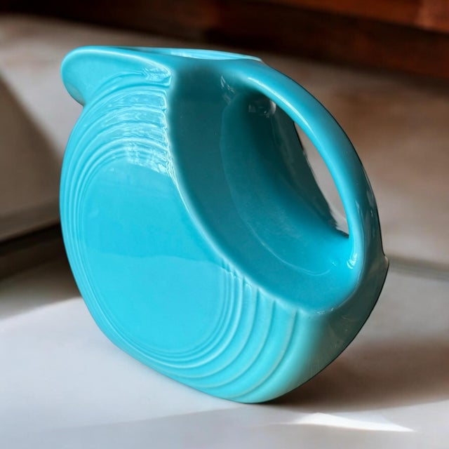 Vintage Fiestaware Turquoise Large Disc Water Pitcher For Sale - Image 6 of 8