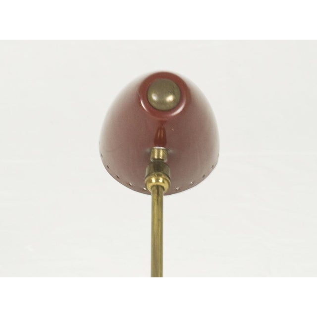 Small Mid-Century Adjustable Burgundy Metal & Brass Table Lamp from Oscar Torlasco, 1950s For Sale - Image 9 of 13