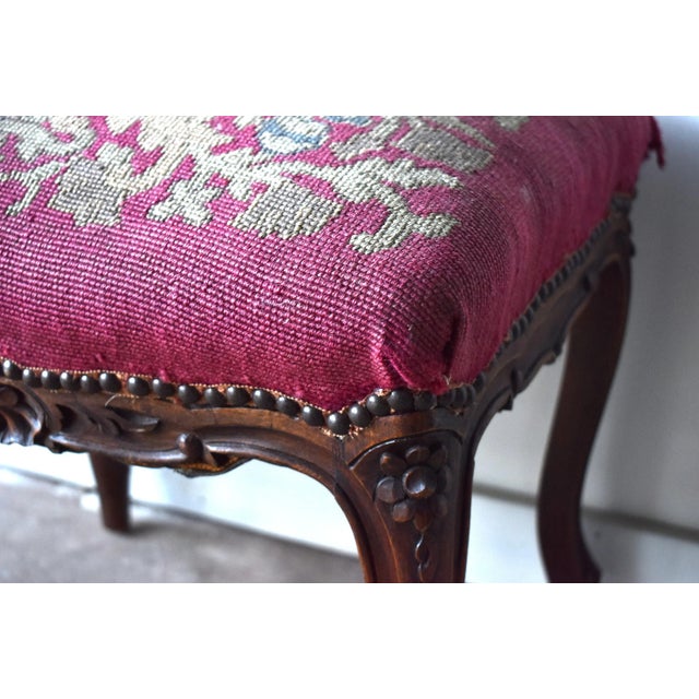 Red Early 20th Century Fox and Hound Needlepoint Louis XV-Style Bench For Sale - Image 8 of 11