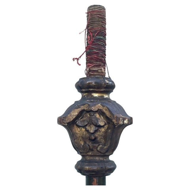 Large Six Sided Venetian Carved Gilded Baroque Hall Lantern, 17th Century For Sale - Image 4 of 13