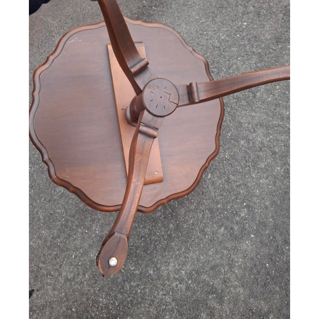 Mid 20th Century Chippendale Style Crotch Mahogany Low Center Table or Coffee Table For Sale - Image 10 of 12