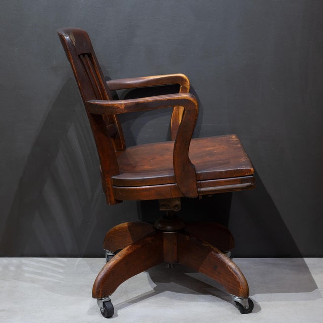 Early 20th Century Antique Solid Oak Banker's or Library Swivel Desk Chair c.1940 For Sale - Image 5 of 7