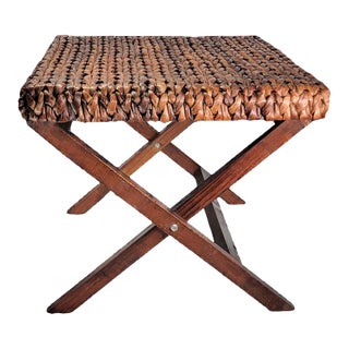 Late 20th Century Natural Woven Hyacinth on Mahogany X-Style Base Ottoman For Sale
