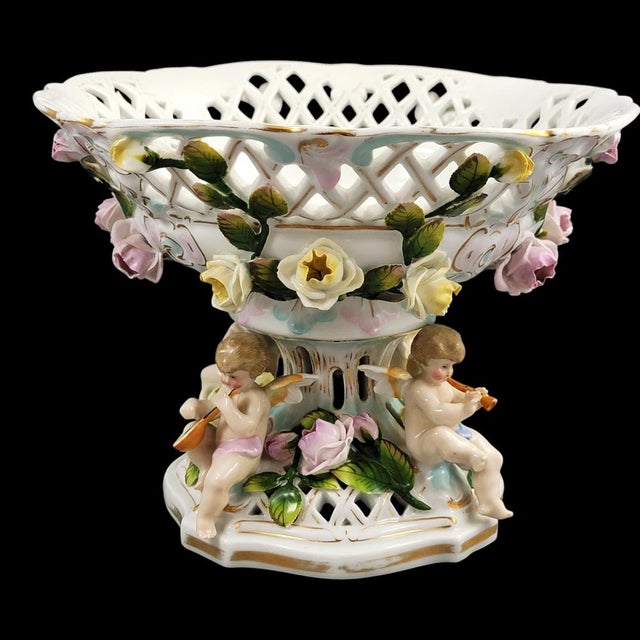 Putti Musical Quartet Centrepiece from Plaue Schierholz, 1900s For Sale - Image 4 of 18