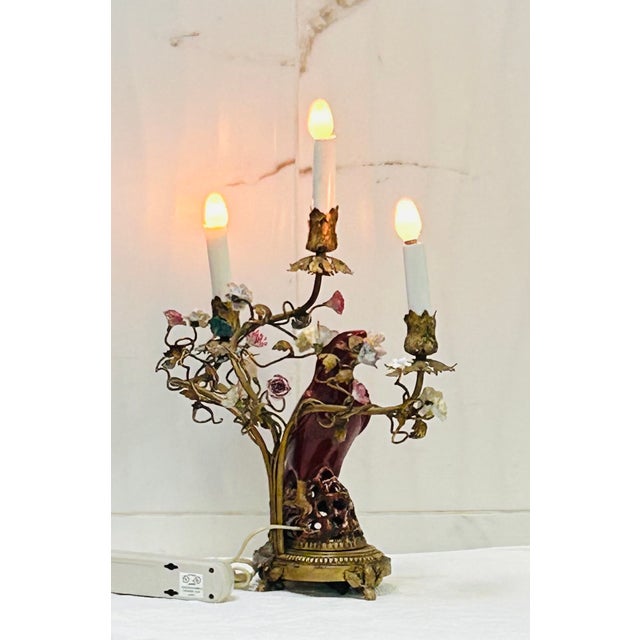 Early 19th Century A Large Pair of Chinoiserie Regency Exotic Opposing Heron Gilt-Bronze-Mounted & Porcelain Parrot Candelabra For Sale In Boston - Image 6 of 16