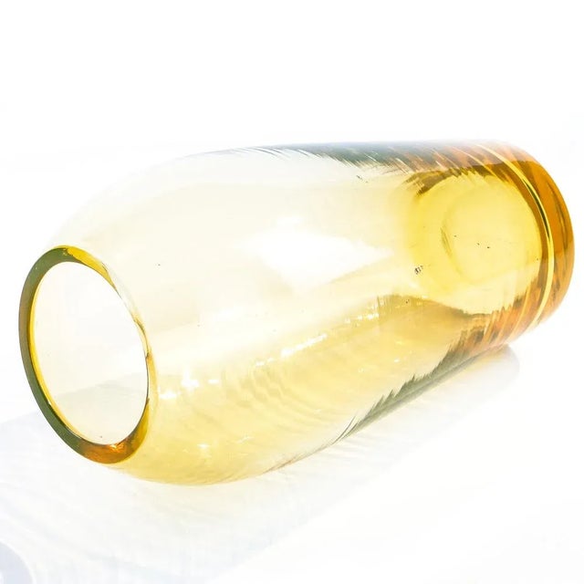 1950s Postmodern Uranium Vase from Moser, France, 1950s For Sale - Image 5 of 11