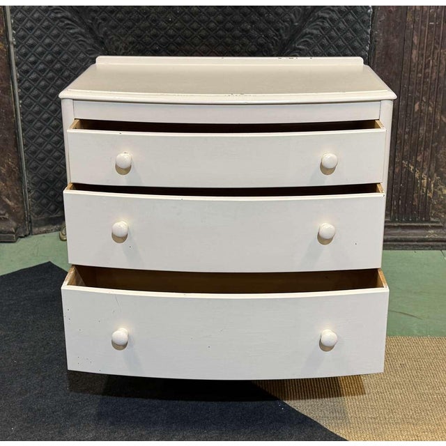 Wood Small English Chest of Drawers in Oak, 1960s For Sale - Image 7 of 11