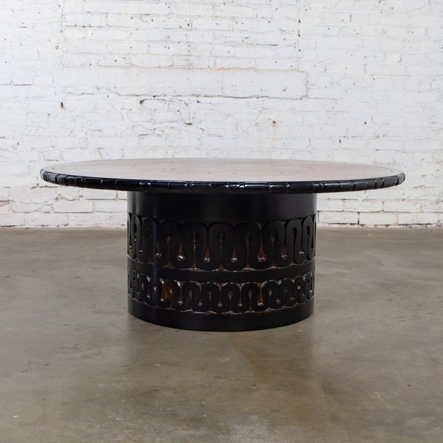 Weiman Mid-20th Century Brutalist Heirloom Coffee Table by Weiman Carved Pedestal Base Ivory Marble Top For Sale - Image 4 of 18