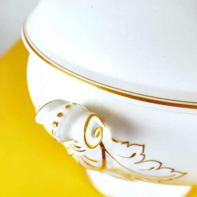 White Porcelain Soup Tureen from Ginori For Sale - Image 8 of 12
