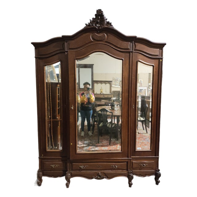 Antique French Louis XV Revival Triple-Door Mirrored Armoire in Walnut For Sale