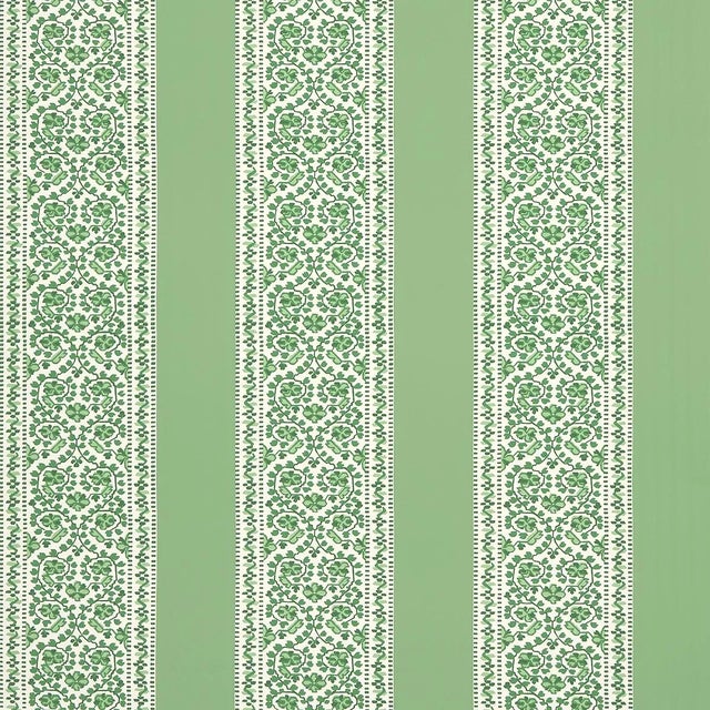 SAMPLE - Schumacher x Mark D. Sikes Jasmine Wallpaper In Leaf Green For Sale