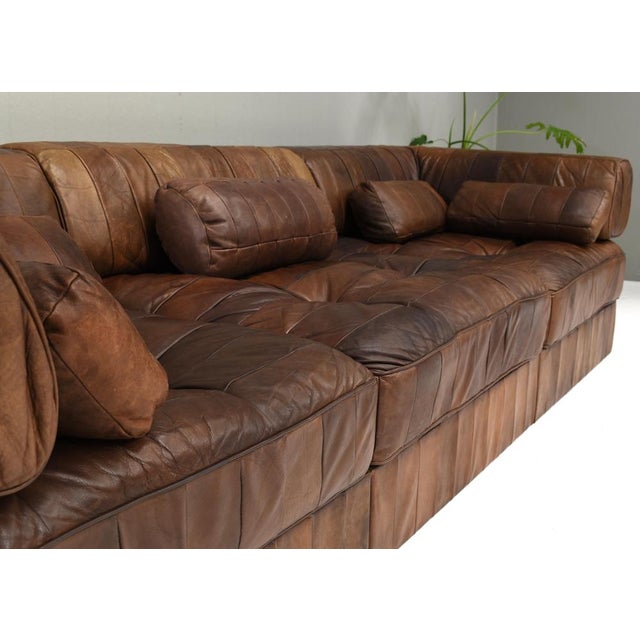 DS-88 Sectional Sofa in Cognac Brown Leather from De Sede, Switzerland, 1970s, Set of 19 For Sale - Image 9 of 18